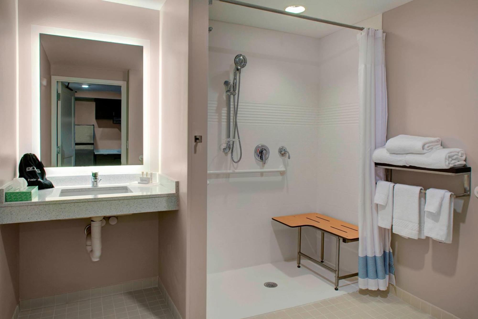 Towneplace Suites By Marriott Parkersburg Eksteriør billede